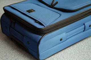 luggage-356735_320